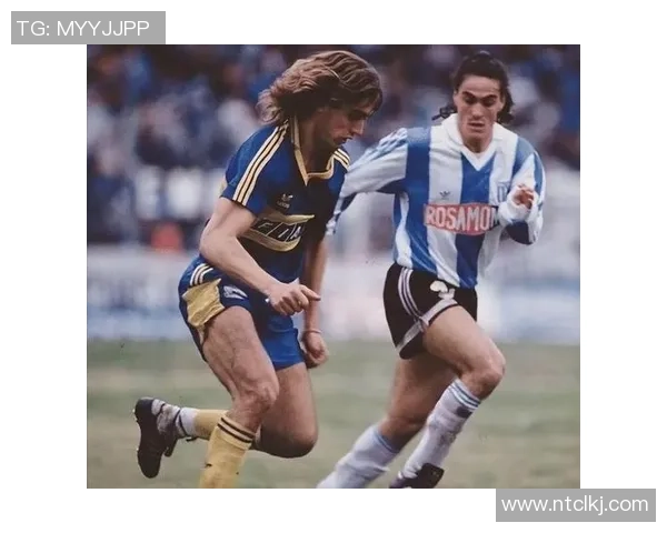 巴蒂斯图塔：足球场上的无冕之王，帅气与实力并存的传奇球星