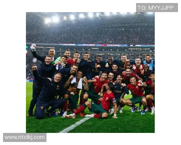 足球迷必备球星贴纸收藏攻略与热门推荐清单 足球迷必备球星贴纸收藏攻略与热门推荐清单